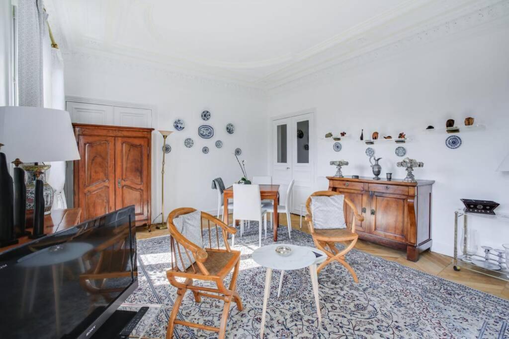 Trocadero Apartment Париж Екстериор снимка
