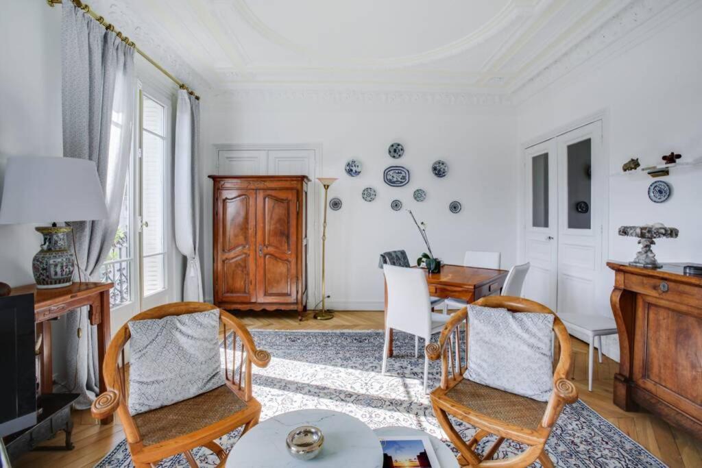 Trocadero Apartment Париж Екстериор снимка