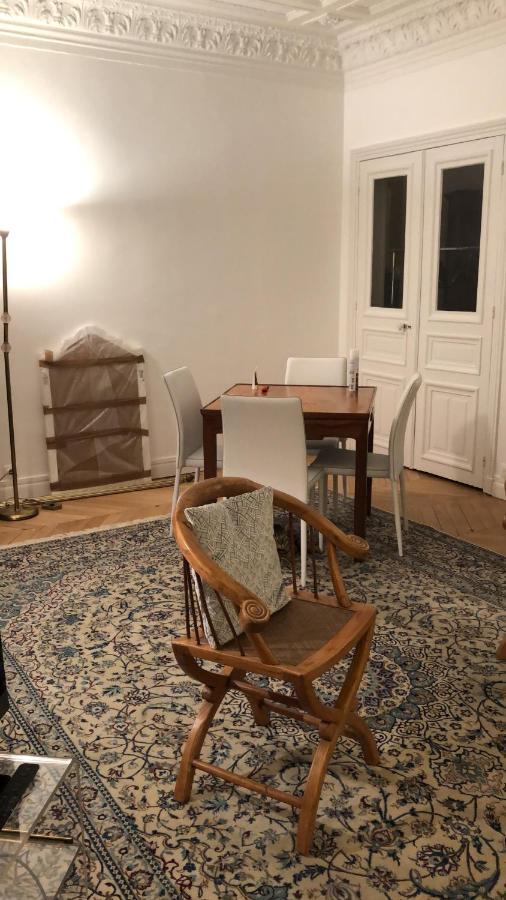 Trocadero Apartment Париж Екстериор снимка