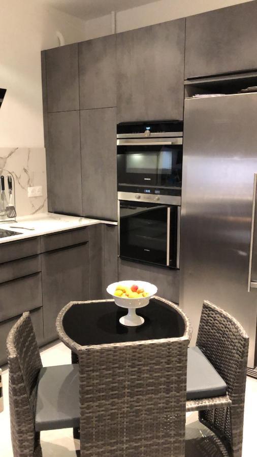 Trocadero Apartment Париж Екстериор снимка